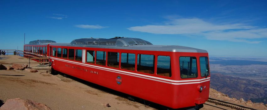 Pikes-Peak-Cog-Railway_Train-24_2012-10-21