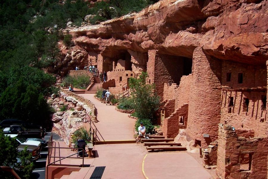 Manitou springs manitou cliff dwellings