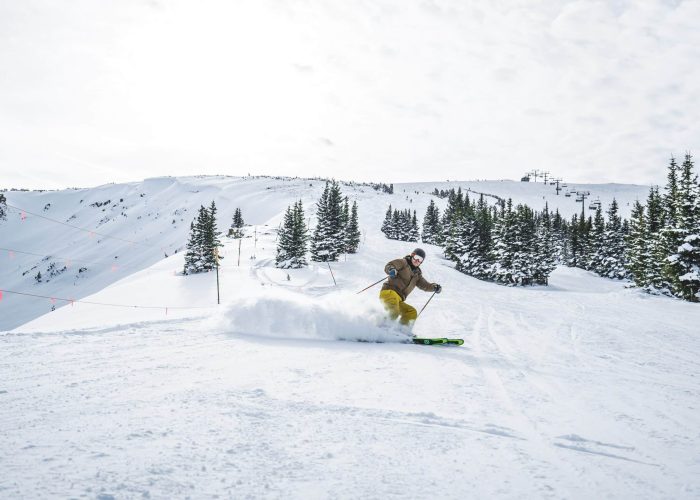 Colorado skiing and snowboarding